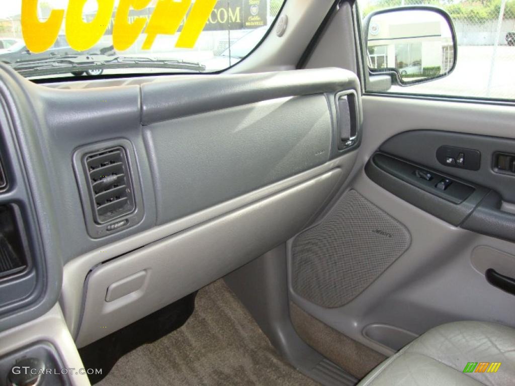 2003 Suburban 1500 Z71 4x4 - Light Pewter Metallic / Gray/Dark Charcoal photo #19