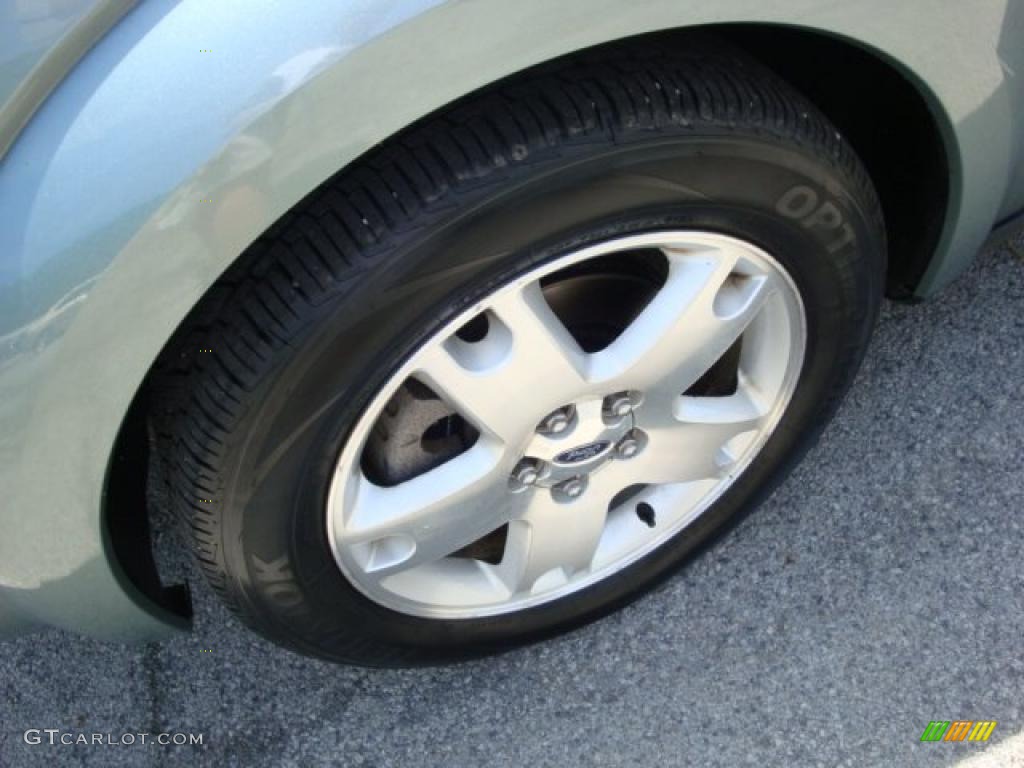 2005 Freestyle Limited AWD - Titanium Green Metallic / Pebble photo #7