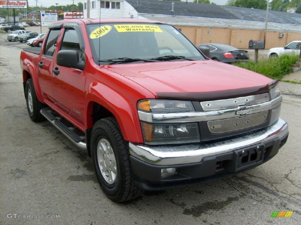 2004 Colorado LS Crew Cab 4x4 - Victory Red / Sport Pewter photo #6
