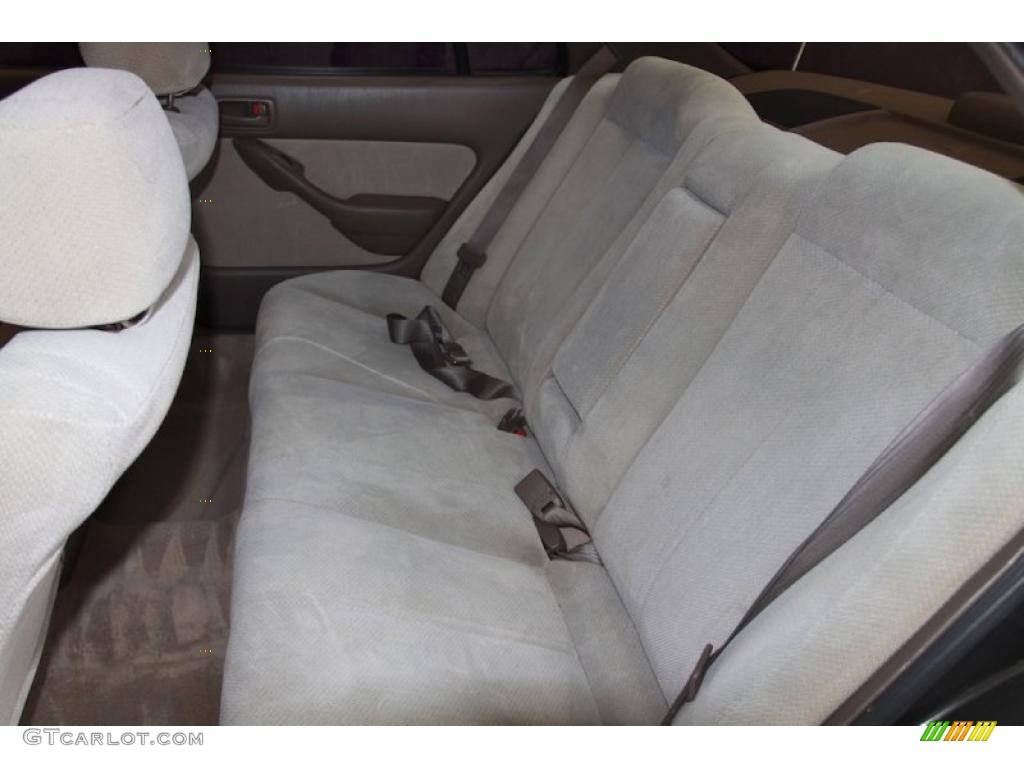 1994 Camry LE Sedan - Black / Beige photo #8