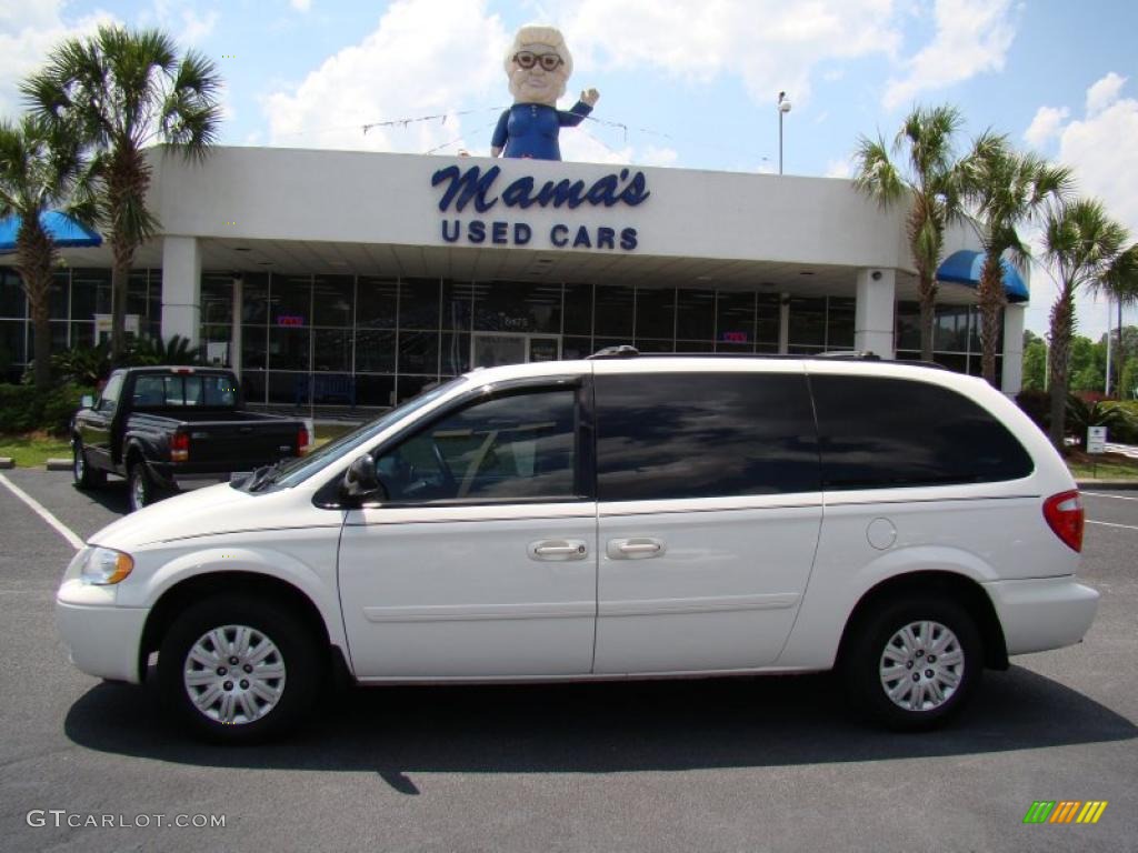 Stone White Chrysler Town & Country