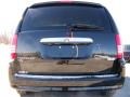 2009 Brilliant Black Crystal Pearl Chrysler Town & Country Limited  photo #12