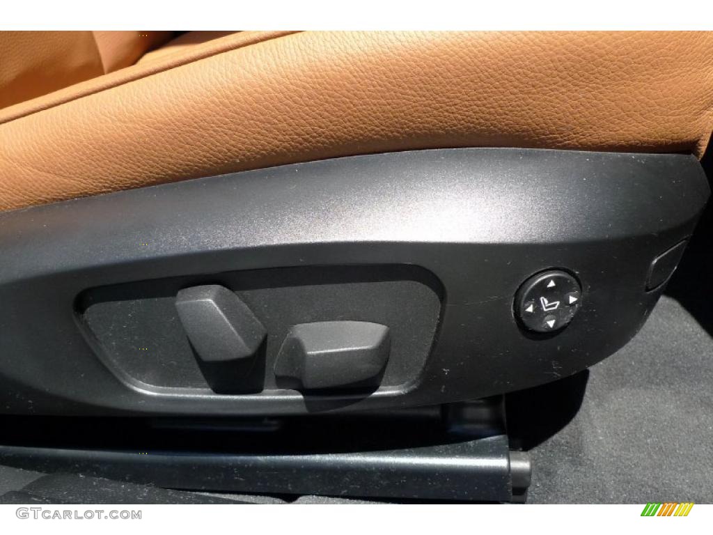 2010 3 Series 328i xDrive Sedan - Jet Black / Saddle Brown Dakota Leather photo #33