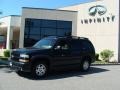 Black - Tahoe Z71 4x4 Photo No. 3