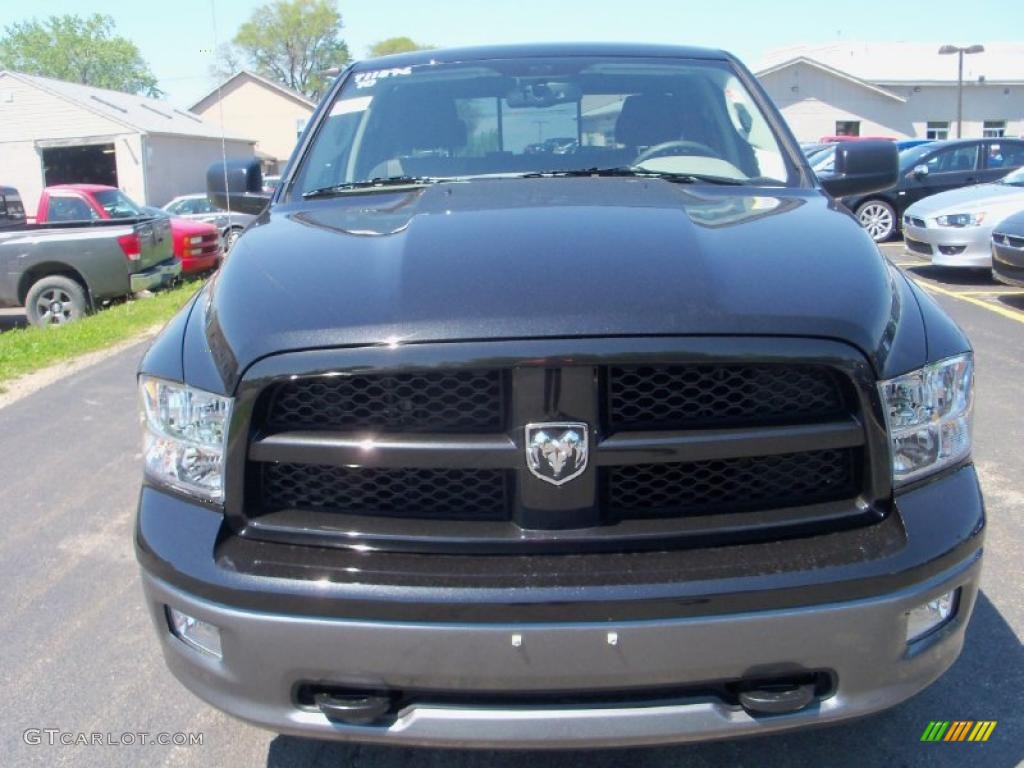 2010 Ram 1500 TRX4 Quad Cab 4x4 - Brilliant Black Crystal Pearl / Dark Slate/Medium Graystone photo #12