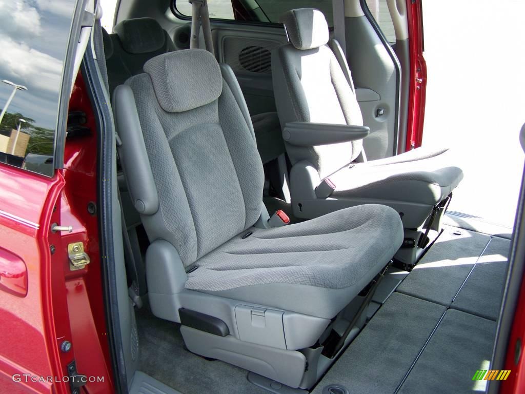 2006 Grand Caravan SXT - Inferno Red Crystal Pearl / Medium Slate Gray photo #8