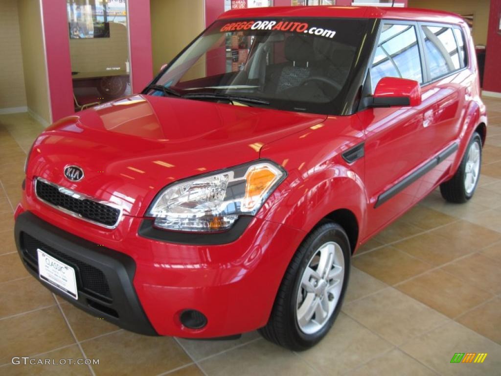 Molten Red Kia Soul