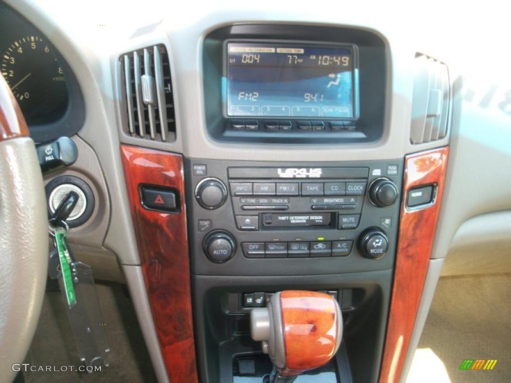 2003 RX 300 AWD - Millenium Silver Metallic / Ivory photo #5