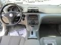 2009 Silver Moss Saturn Aura XR  photo #10