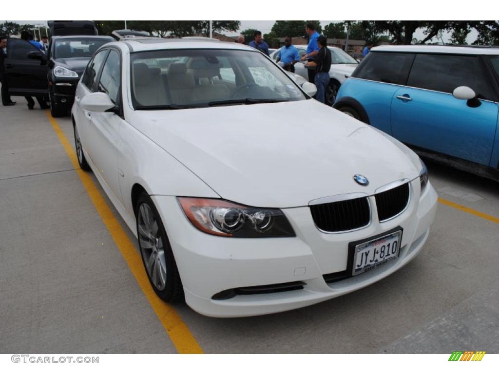 2008 3 Series 328i Sedan - Alpine White / Beige photo #5