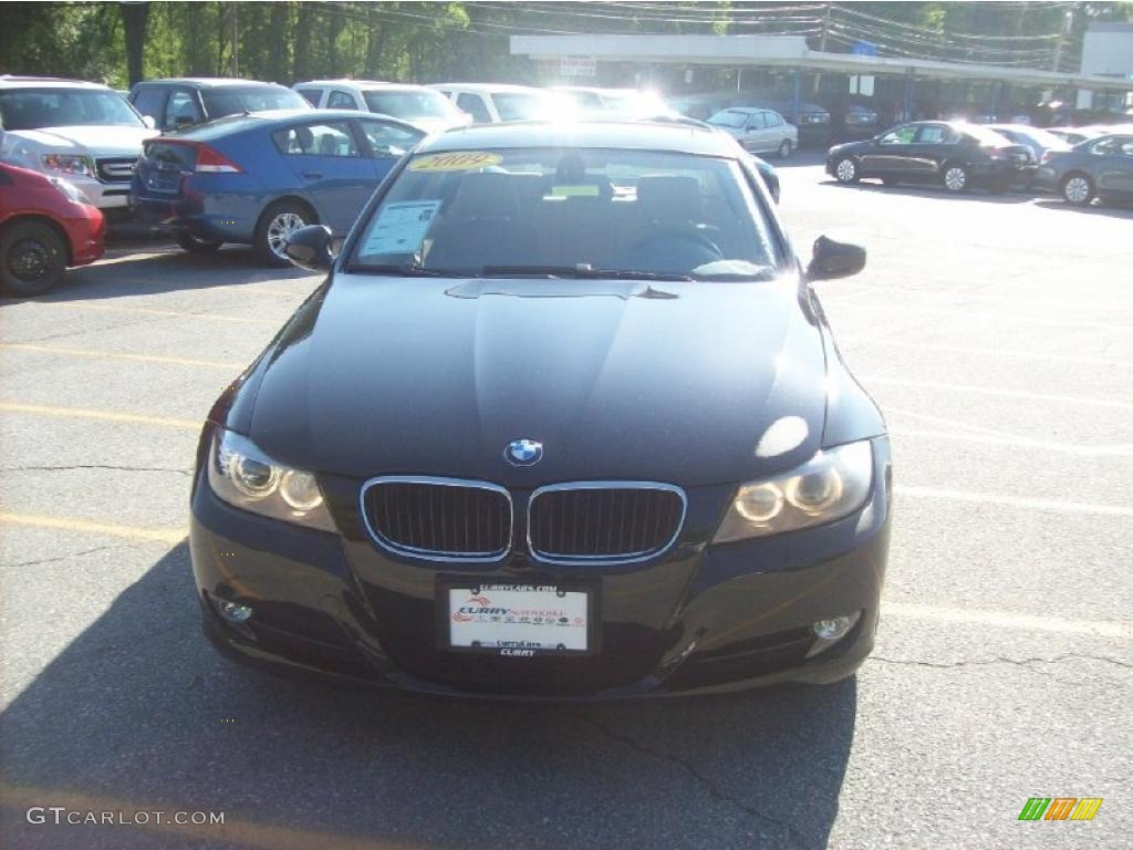 2009 3 Series 328xi Sedan - Jet Black / Beige photo #3