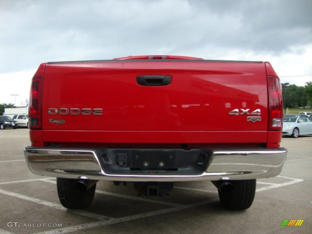 2004 Ram 1500 Laramie Quad Cab 4x4 - Flame Red / Taupe photo #4