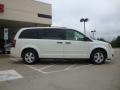 Stone White - Grand Caravan SE Photo No. 2