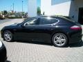 Basalt Black Metallic - Panamera 4S Photo No. 8