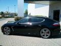 Black - Panamera Turbo Photo No. 8