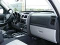 2007 Bright Silver Metallic Dodge Nitro SLT  photo #19