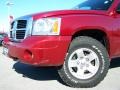 Inferno Red Crystal Pearl - Dakota SLT Quad Cab 4x4 Photo No. 2