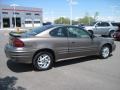 2002 Dark Bronzemist Metallic Pontiac Grand Am SE Coupe  photo #2