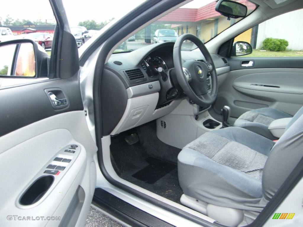 2010 Cobalt LT Sedan - Silver Ice Metallic / Gray photo #13