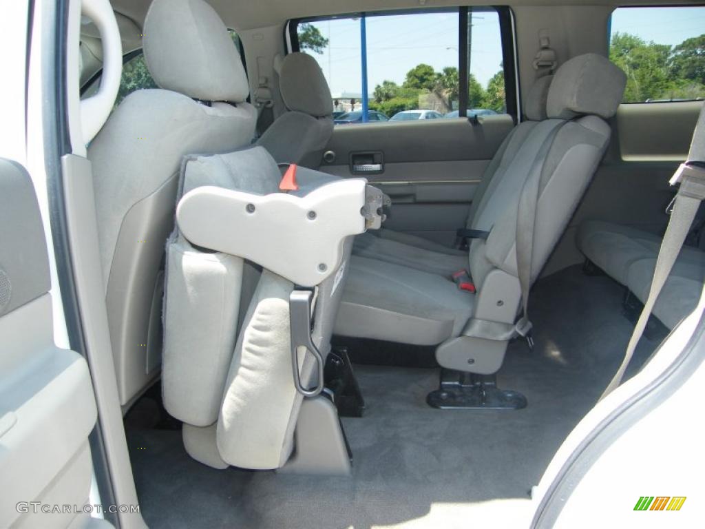 2005 Durango SLT - Bright White / Khaki photo #25