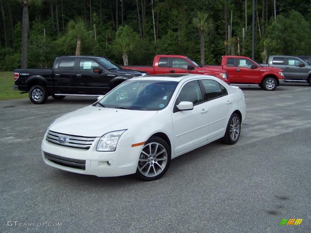 2009 Fusion SE - White Suede / Charcoal Black photo #1