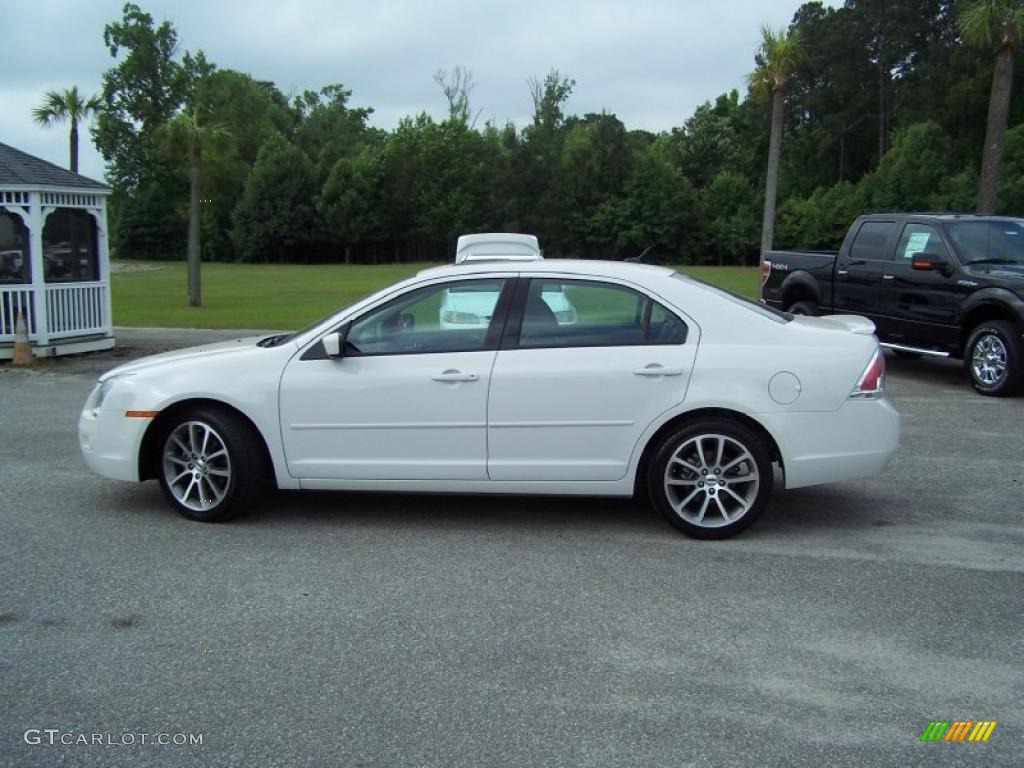 2009 Fusion SE - White Suede / Charcoal Black photo #8