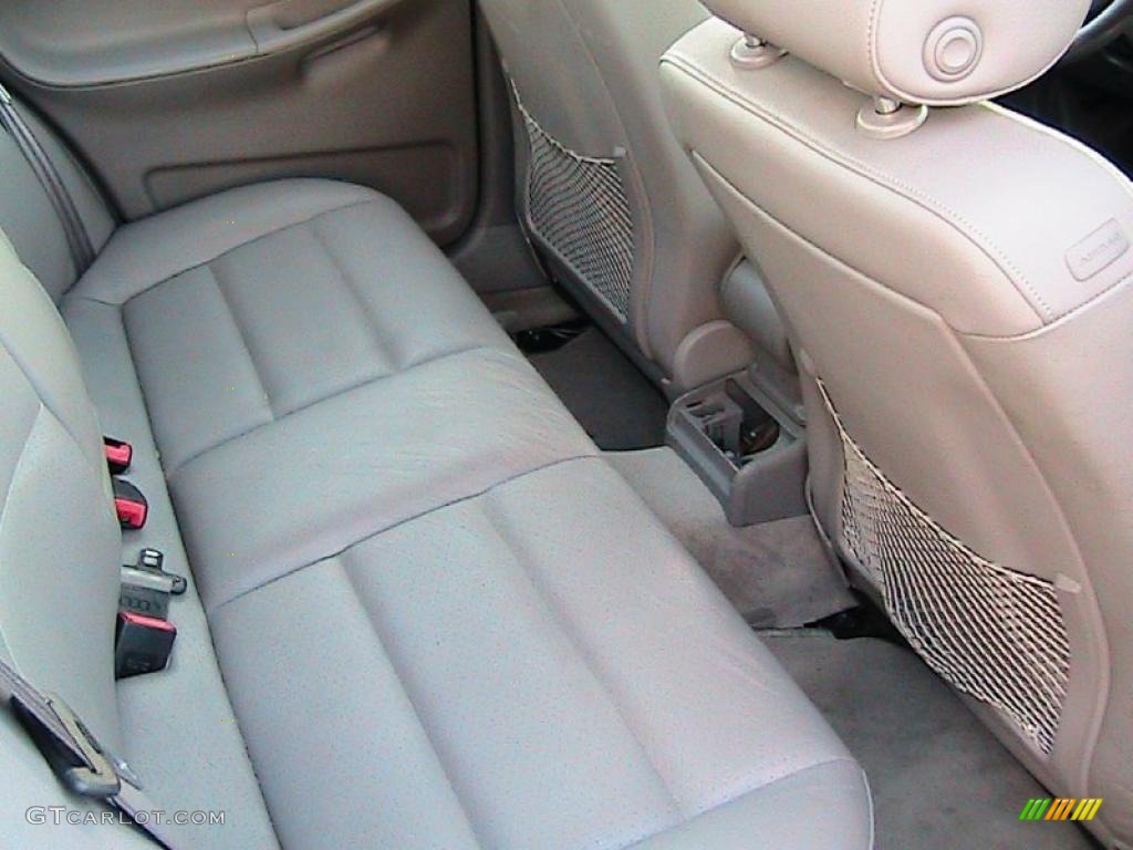 1999 A4 1.8T quattro Sedan - Laser Red / Opal Gray photo #36
