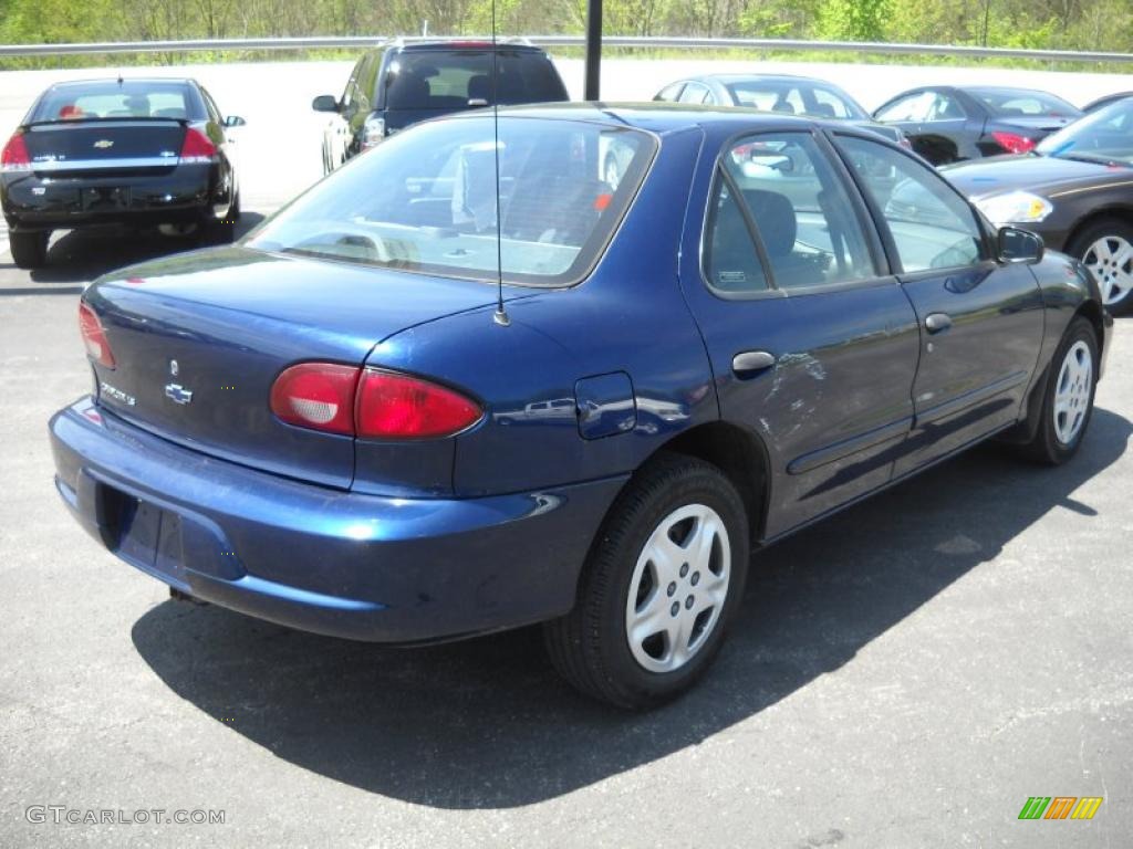 2001 Cavalier LS Sedan - Indigo Blue Metallic / Graphite photo #5