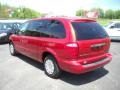 2002 Inferno Red Tinted Pearlcoat Chrysler Town & Country eL  photo #7