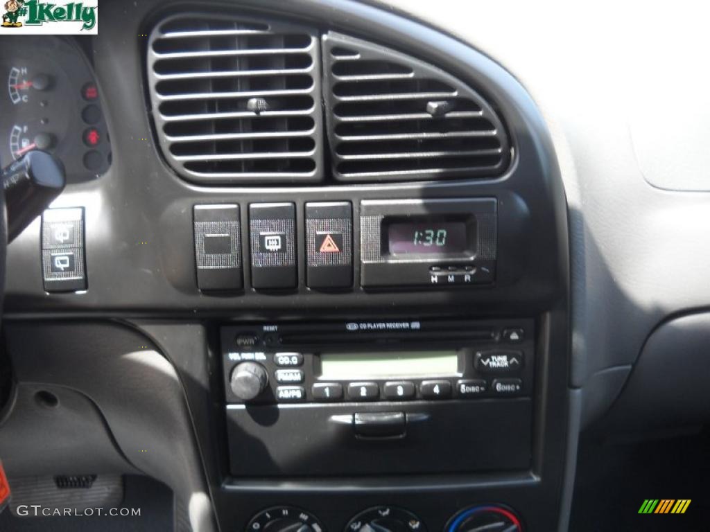 2002 Spectra GS Sedan - Black / Gray photo #17