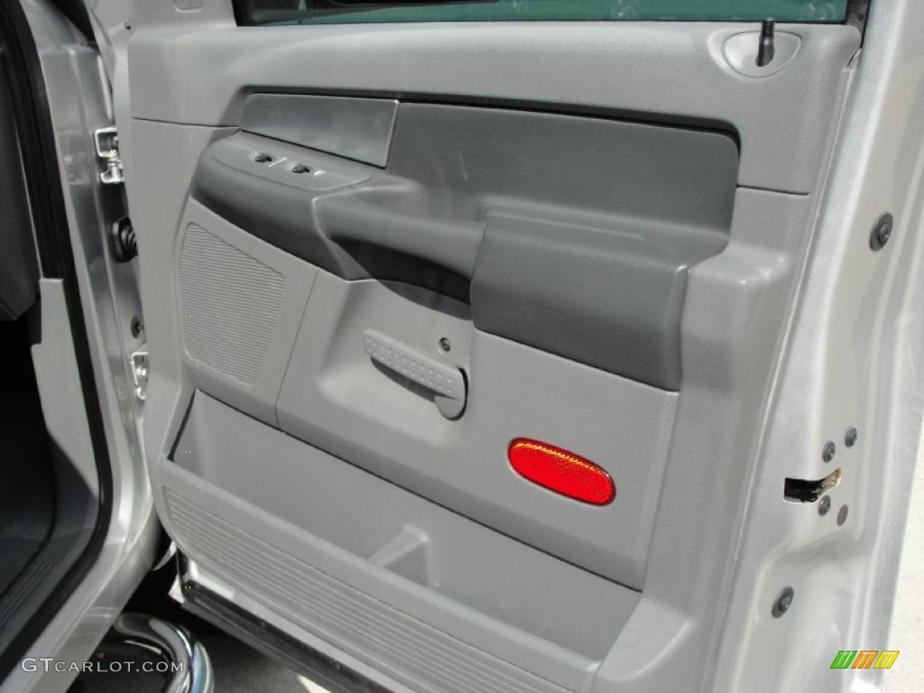 2007 Ram 3500 Lone Star Quad Cab 4x4 Dually - Bright Silver Metallic / Medium Slate Gray photo #28