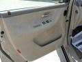 2000 Mesa Beige Metallic Honda Odyssey EX  photo #34