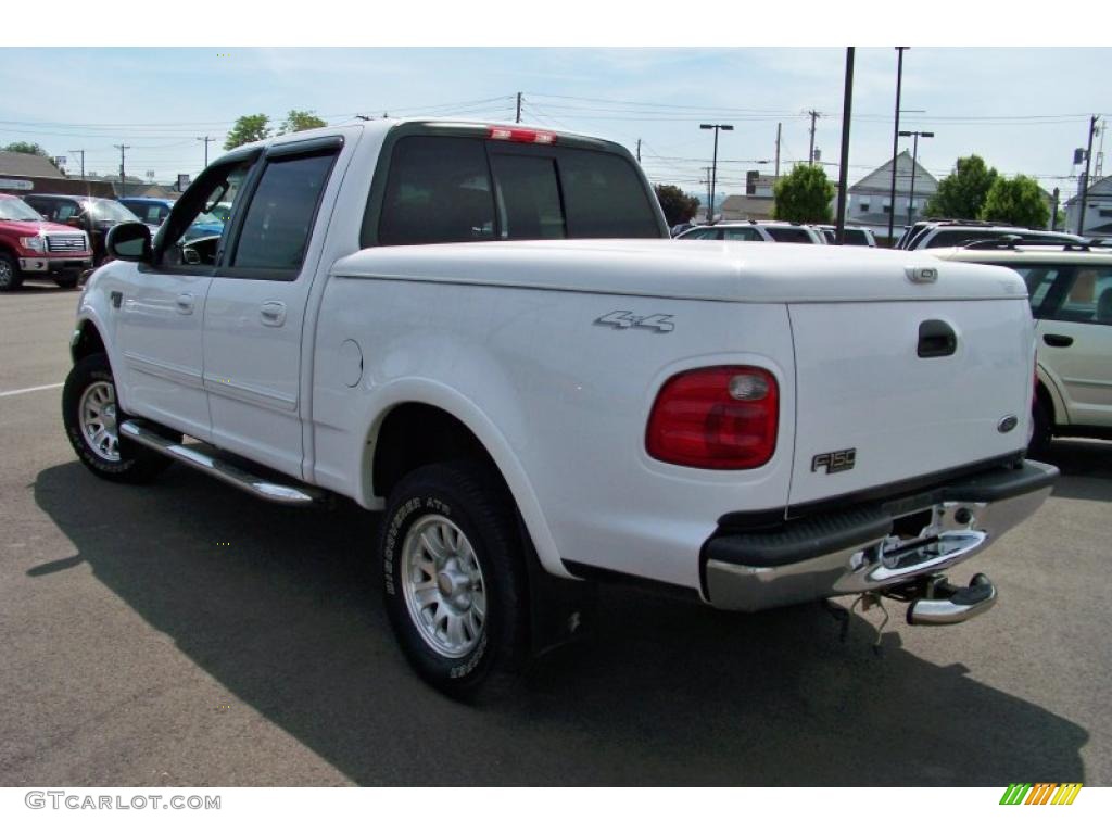 2002 F150 XLT SuperCrew 4x4 - Oxford White / Dark Graphite photo #7