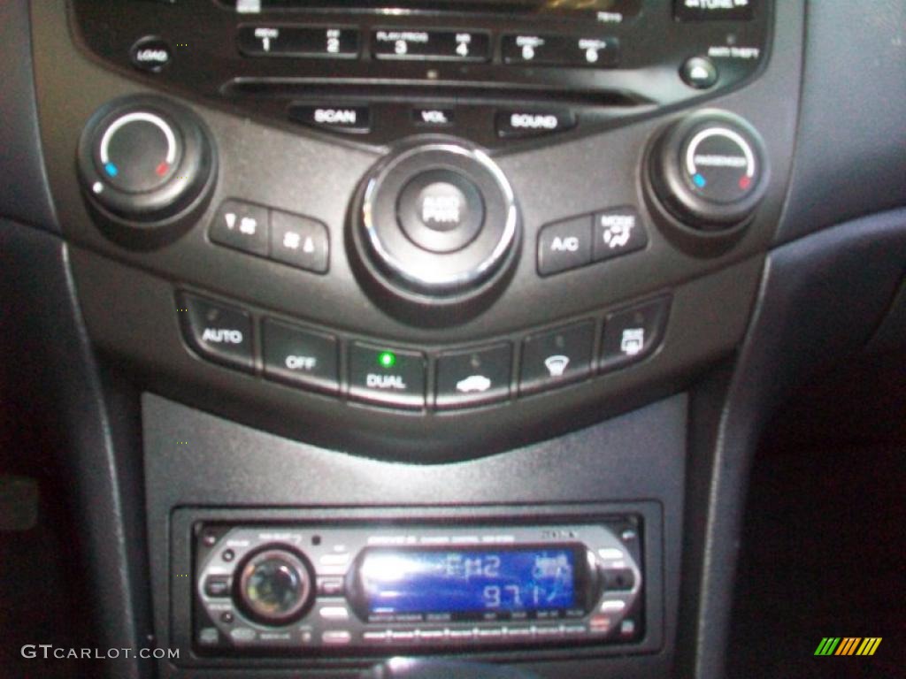 2003 Accord EX V6 Coupe - Satin Silver Metallic / Black photo #23