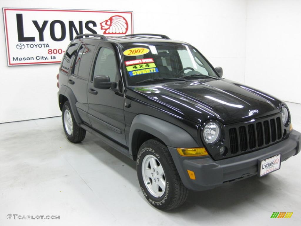 2007 Black Clearcoat Jeep Liberty Sport 4x4 30367293 Photo 27