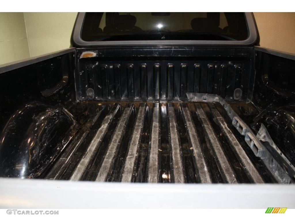 2004 F150 XLT Heritage SuperCab 4x4 - Black / Heritage Graphite Grey photo #31