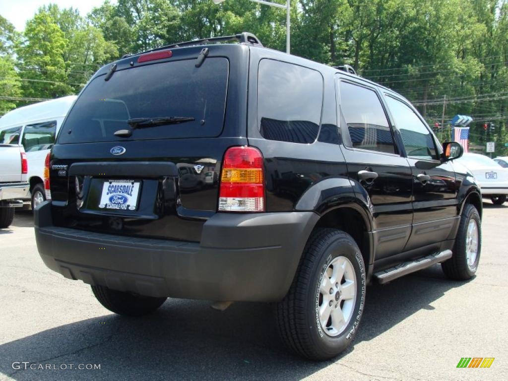 2006 Escape XLT V6 4WD - Black / Medium/Dark Flint photo #5