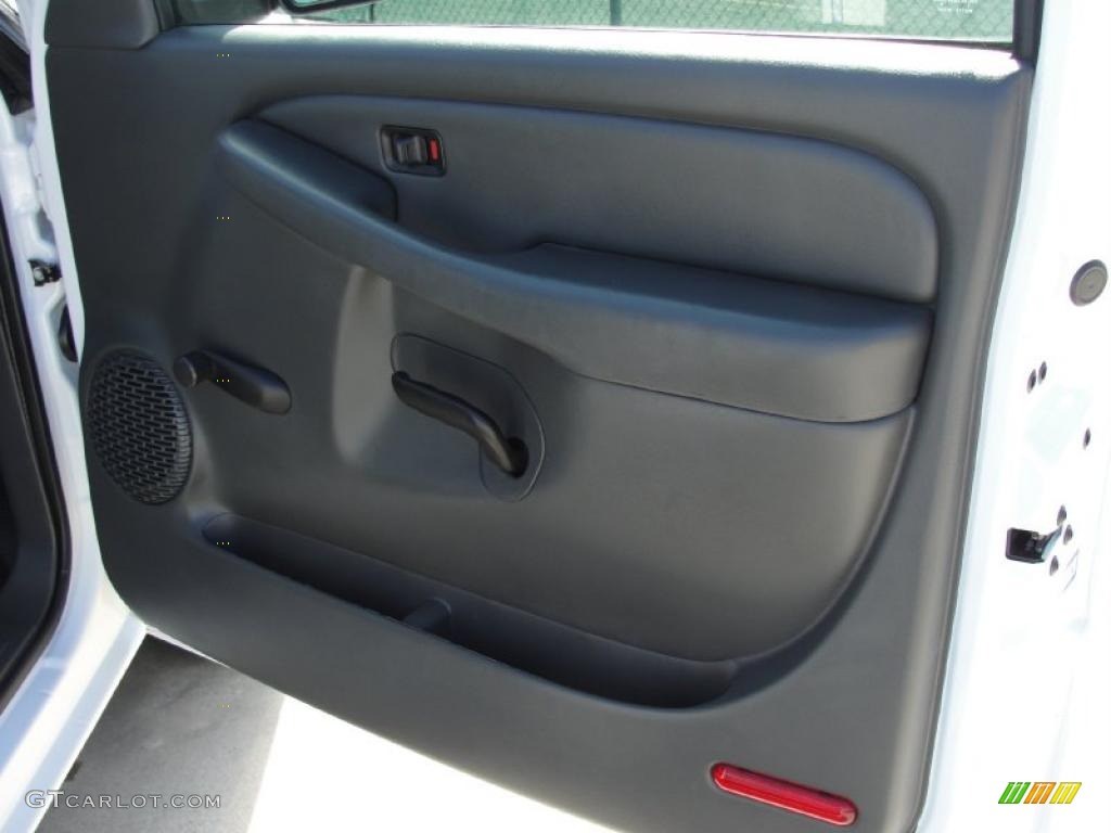 2005 Silverado 1500 Regular Cab - Summit White / Dark Charcoal photo #24