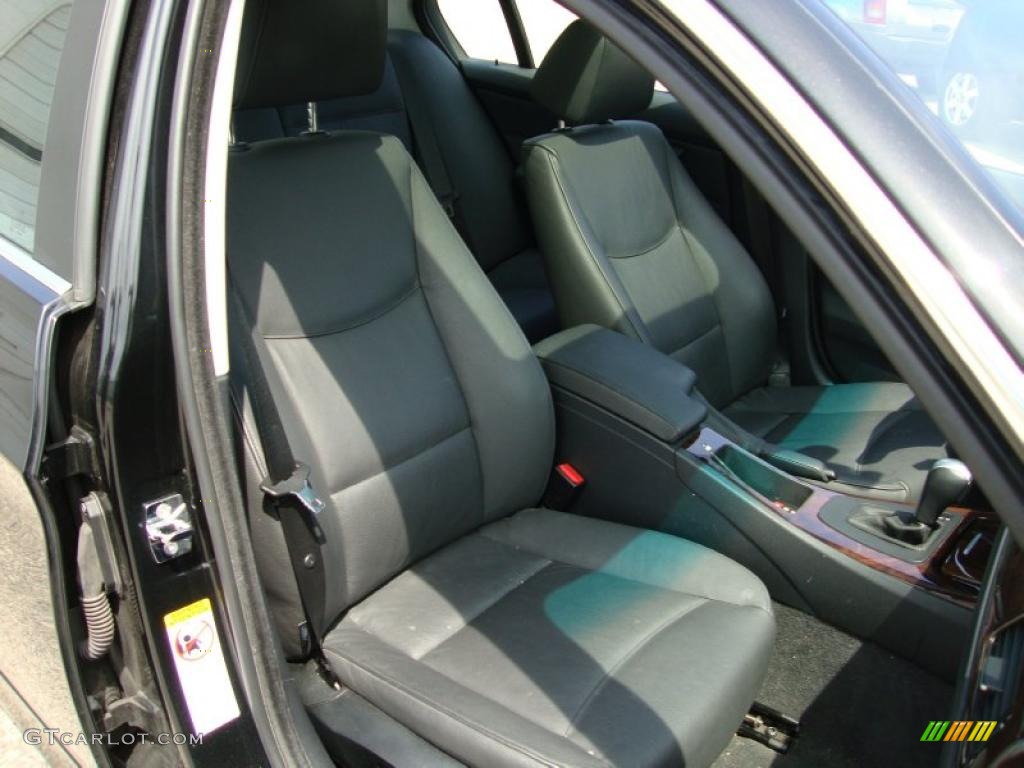 2006 3 Series 330xi Sedan - Jet Black / Black photo #22