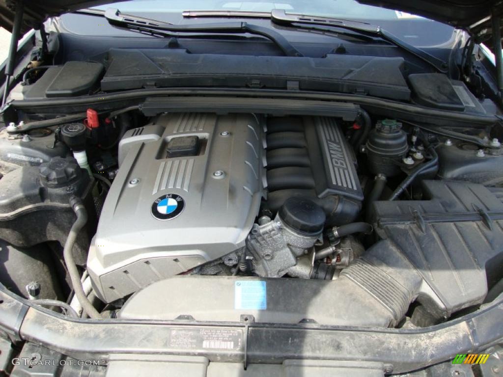 2006 3 Series 330xi Sedan - Jet Black / Black photo #31