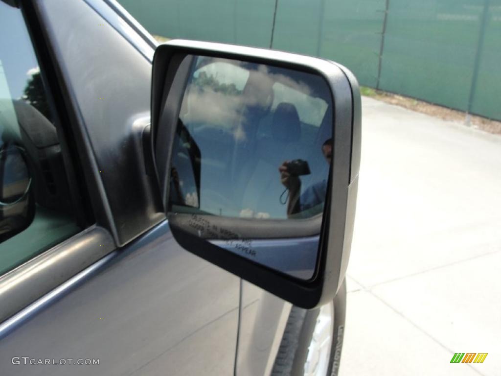 2004 F150 XLT SuperCrew - Medium Wedgewood Blue Metallic / Dark Flint photo #19