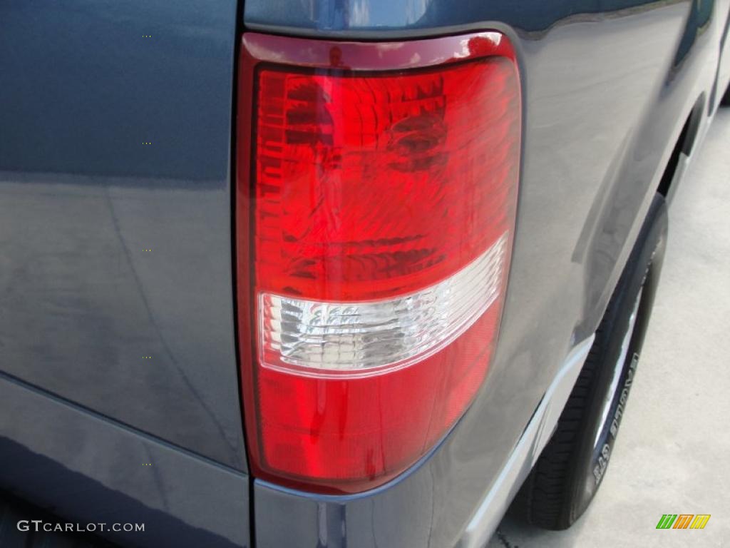 2004 F150 XLT SuperCrew - Medium Wedgewood Blue Metallic / Dark Flint photo #22
