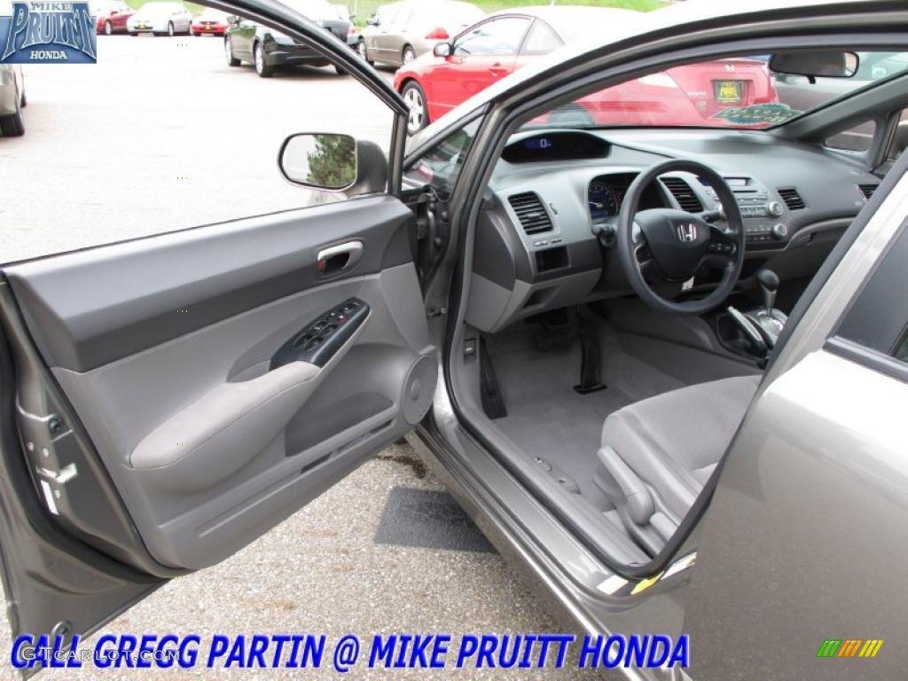 2007 Civic LX Sedan - Galaxy Gray Metallic / Gray photo #10