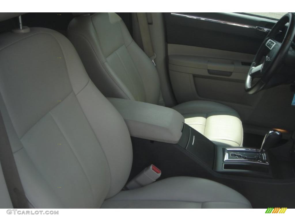 2007 300 Limited - Brilliant Black / Dark Slate Gray/Light Graystone photo #42