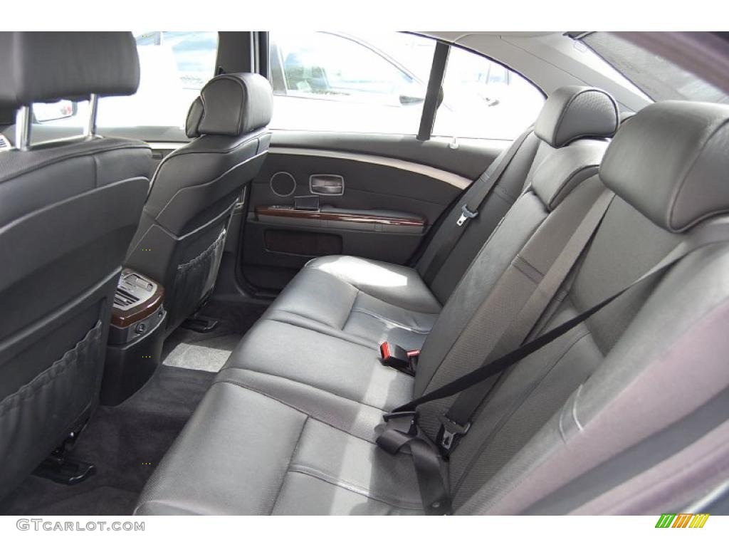 2007 7 Series 750i Sedan - Titanium Grey Metallic / Black photo #6