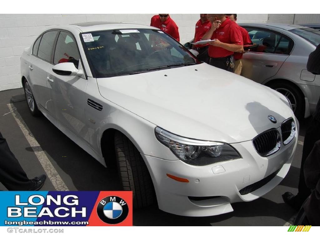 2008 M5 Sedan - Alpine White / Black photo #1