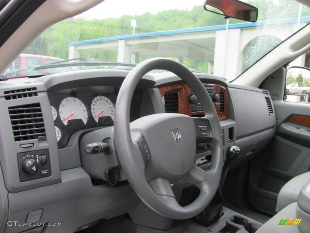 2006 Ram 1500 SLT Quad Cab 4x4 - Flame Red / Medium Slate Gray photo #7