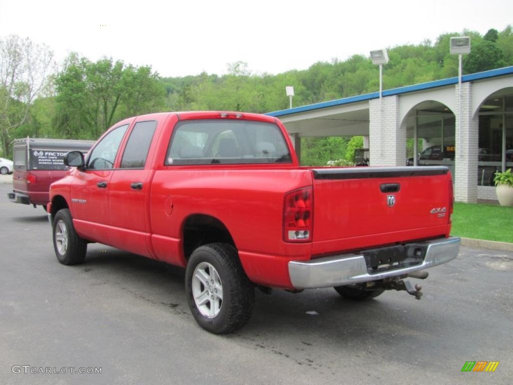 2006 Ram 1500 SLT Quad Cab 4x4 - Flame Red / Medium Slate Gray photo #10