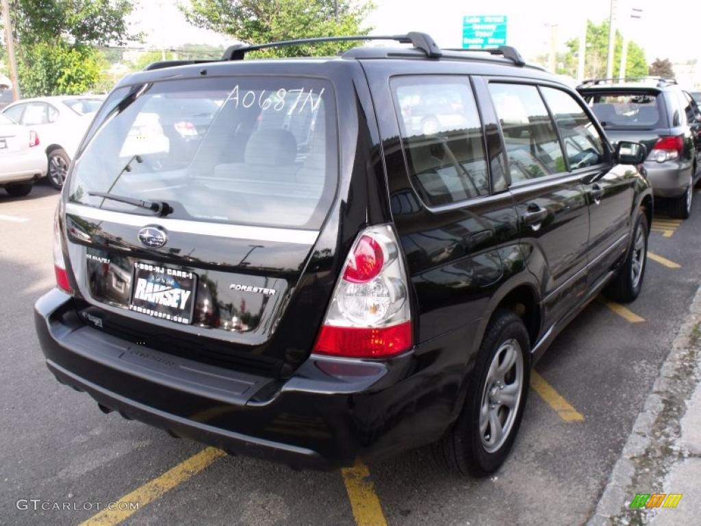 2007 Forester 2.5 X - Obsidian Black Pearl / Graphite Gray photo #7