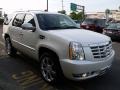 White Diamond - Escalade AWD Photo No. 6